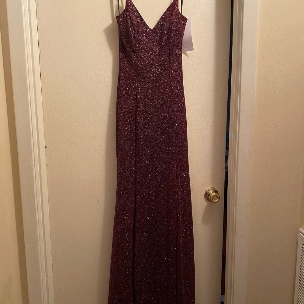 Sparkling Burgundy Red Evening Gown / Prom Dress